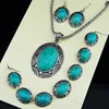 Vrouwelijke Hanger Nieuwe Collectie 3 stks Vintage Antiek Zilver Turquoise Ovale Oorbellen Armband Ketting Vrouwen Sieraden Set Party Gift Moth181q