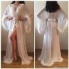 Sexy manica lunga pura damigella d'onore sposa impacchi con piume personalizzato raso di seta accappatoio festa nuziale abito per le donne lunghezza del pavimento S2347