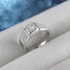 Cluster Rings NY925 Imitação Moissanite Anel de Diamante Dominador Masculino e Amante Feminino Vendas Diretas na Fábrica