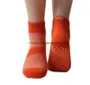 Chaussettes de trampoline de parc pour enfants adultes Chaussettes antidérapantes pour bébés hommes femmes Chaussettes de sol intérieures Chaussettes de gel de silice antidérapantes pour enfants Chaussettes rebondissantes en gros