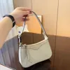 2023 Populära modehandväskor Luxury Designer Bag Retro Senior Underarm Bag Casual Crossbody Shoulder Bag Versatile Classic Handbag