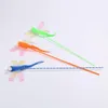 Chat Jouets 1 PC Coloré Sondage Libellule Plume Tickle Rod Teaser Interactive Formation Pet Fun Supplies270c