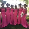 Pink Plus Size Bridesmaid Dresses for Wedding 2019 Off Shoulder Mermaid Maid of Honor Gowns Sweep Train Formella festklänningar2484