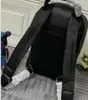 Designers resväska klassiska läderväskor svart präglade ryggsäckar damare män ryggsäck duffel väskor handväskor