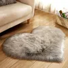 Tapis de grande taille en forme de cœur d'amour, en laine artificielle, en peau de mouton, poilu, Faux tapis de sol, en fourrure, uni, moelleux, doux