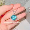 Pendanthalsband Foydjew lyxsimulering Aquamarine Sea Blue Topaz Stone 15 Square Emerald Color Treasure Jewelry