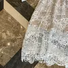 Основные повседневные платья летние сексуальные кружевные цветочные вышивки белое платье женское спагетти ремешок с пусты