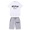 Survêtements pour hommes Marque de mode T-shirt Costume Hommes De Luxe Casual Haute Qualité Designer Lettre Imprimer Coton Outfit Survêtement Sportwear Homme