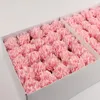 Fleurs décoratives 50 pcs/boîte Fleurs d'imitation Œillets Réaliste Mousse de savon Têtes de fleurs Cadeau de fête des mères de l'enseignant Décoration de mariage à la maison