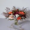 Bröllopsblommor HIMSTORY VINTAGE ARTIFICAL GROSE CREAM ORANGE FÄRGBUKETER Handgjorda siden Rose Hand Holding Bouquet230h