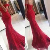 Nya Red Lace Mermaid Prom -klänningar Veatidos från axelpärlor Applikationer Tulle golvlängd Långa kvällsklänningar BA3809237F