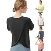 女性用の女性用ポロスワークアウトトップスプリットバックアスレチックジムエクササイズシャツルーズフィット