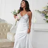 Style de vêtements de nuit pour femmes Imitation soie chemise de nuit Simple mode col en v mince longue robe maison décontracté jarretelle jupe