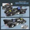 Jouets de transformation Robots Classique Film Voiture Batmobile Chauve-Souris Voiture De Sport En Alliage Modèle Diecasts Jouet En Métal De Voiture Collection Son Lumière Jouets Pour Enfants Cadeaux 230721