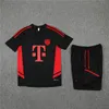 22 23 Bayern Training Trainingspakken Badge borduren München Heren Jersey Sneldrogend voetbalshirt met korte mouwen Outdoor Sport T-shirts Topshorts