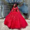 Rote Quinceanera-Kleider 2024 Ballkleid Sweet 16 Kleid mit Cape-Applikation 3DFlower Pageant Vestido de 15 Anos Quinceanera