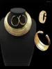 Halsbandörhängen Set Alloy Multi-Wire Collar Ring Armband av fyra guldplattor högkvalitativa elektropläterade juvelerforkvinna