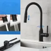 Torneiras de cozinha Torneira preta monocomando puxador para baixo torneira com furo cromado escovado misturador de água fria