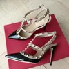 Varumärkes casual designer Sexig sandaler Kvinnor Modemärke Kvinnor Fashion Posted Toe Lace Up High Heels Wedding Shoes With Dust Bag