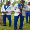 Slim Fit White Groom Tuxedos With Royal Blue Lapel Groomsman 3 Piece Men Prom Business Suit Jacket BlazerJacket Pants Tie Vest 2212z