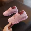 Tênis Tênis para Bebê Moda Crianças Sapatos Baixos Infantis Crianças Bebês Meninas Meninos Sólidos Tênis de Malha Elástica Esportes Tênis de Corrida Sapatos 230721