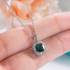 Chains QINHUAN Emerald Necklace Princess Square 2 Cluster With Diamonds Fashion Light Luxury Collarbone Chain For Women