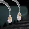 Boucles d'oreilles pendantes 2023 à la mode perle Dangler femmes bijoux de mariage de luxe plaqué or zircon cubique boucle d'oreille marque Design crochet d'oreille