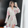 Pijama Feminino Seda Cetim Longo Casamento Noiva Robes Dama De Honra Quimono Robe Feminino Banho Tamanho Grande Peignoir Femme Sexy Roupão de Banho A11