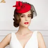 2021 Top Vintage New Style Colore rosso Tulle Cappelli da sposa da sposa Copricapi da sera per feste di moda274x