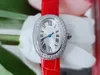 女性の新しい時計バスタブスタイルブルースチールポインターローマ数字ケースダイヤモンドクラシックバグノールリストウォッチ