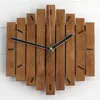 壁時計素朴なヨーロッパスタイルの木製時計クリエイティブレトロリビングルーム装飾3D DIYプロダクション