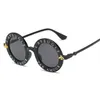 Gafas de sol clásicas redondas Retro hombres mujeres Vintage círculo abeja carta anteojos Unisex sombras visera Oculos UV400