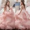 Unique Designer Blush Rose Fleur Filles Robes 2017 Robes De Bal En Cascade De Volants Longues Pageant Robes pour Petite Fille MC1290189A