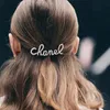 Haarspeldjes Haarspeldjes 2023 Dames Parel Strass Letter Haarspeld Bling Letter Haarspeldjes Mode Haaraccessoires voor Cadeaufeest Haarspeld