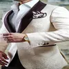 Zupełnie nowy gracz szal Lapel Groom Tuxedos Ivory Men Suits Wedding Prom Man Man Man Blazer Pants Krawat No1335339i