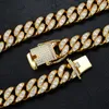 Hundehalsbänder Starke Metallkette Gold Cuban Link Hundehalskette Edelstahl Pet Choke Shiny Diamond Silver Show