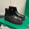 Половина сапог Angle Boot Platform Tire Chelsea Designer Женщины фиолетовые ботинки роскошные женские мужчины Motocycle Ancle Половина анти-скольжения снежной зима