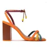 슬리퍼 브라질 패션 럭셔리 트위스트 짠 샌들 색상 차단 디자이너 브랜드 여성 신발 두꺼운 발 뒤꿈치 여성 캐주얼