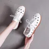 Klänningskor plus storlek Casual Shoes for Women 2023 Summer Hlow Breatle Women Flats Skor Vintage Soft Leather Non Slip Ladies Work Shoes L230724