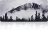 大きなゲーミングマウスパッドノンスリップラバーベースデスクマット35.4 x 15.75編まれたエッジ付きの拡張デスクパッド霧の森