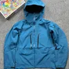 1 to Arc jacket Men's Designer Jackets Top Quality Hardshell Sv6 Outdoor Mountaineering Suit Alpha Windproof Waterproof Outerwear Hooded Coats 4498ESS