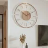 Duvar Saatleri Masif Ahşap Saat Nordic Yaratıcı Yuvarlak Sessiz Ev Oturma Odası İçin Büyük Modern Dekorasyon