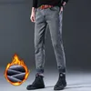 Heren Jeans Nieuwe Heren Slim Skinny Jeans Fleece Winter Klassieke Stijl Stretch Casual Kleine Voeten Broek Mannelijke Kleding Warme Fluwelen Denim Broek L230724