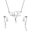 Kolczyki Naszyjnik w kształcie serca wisiorek ze stali nierdzewnej i ustawiony w biżuterii dla kobiet z łańcuchem części żyjącej części dostawy
