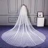 Handgjorda 2-Tier Face Cover Wedding Veil Cut Edge 2-Layer Romantic Long Bridal Veil Cathedral Längd 3 meter mjuk tyll för brud 223q
