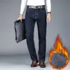 Hommes Hommes Jeans Hiver Chaud Affaires Mode Style Classique Noir Bleu Denim Droit Polaire Épais Pantalon Homme Marque Pantalon 221123 L230724