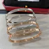 Bracelet étroit à vis classique de luxe en acier au titane plaqué or 18 carats avec diamant pour femmes et hommes Bracelets Bijoux de créateur en argent Fête et cadeau social 16 à 20 mètres