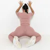 Set attivi Completi da yoga senza cuciture da donna Set da 2 pezzi Pantaloni da palestra per allenamento Top corto a maniche corte in Ropa Deportiva Mujer abbinata