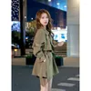 Trench Coats Feminino Primavera Outono Jaqueta Comprimento Médio 2023 Roupa Feminina com Cadarço Estilo Inglaterra Tops