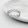 Klusterringar silverfärg ihålig ut pentagram rostfritt stål stapelfeststjärnor för kvinnor smycken bohemiska bröllop gåvor